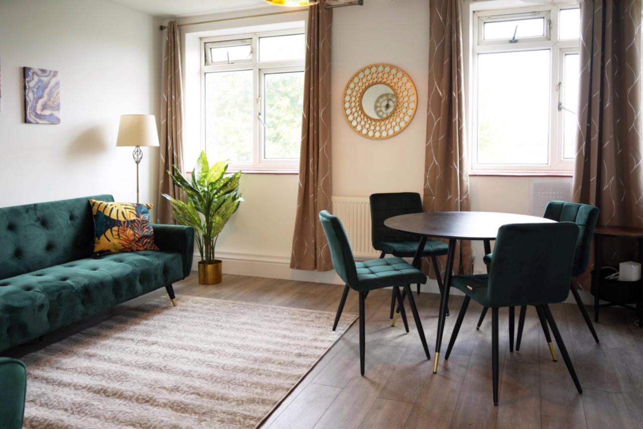 Sophie Place In Vauxhall - 3 Double Beds, 1 Sofa Bed, Spacious Londra Esterno foto