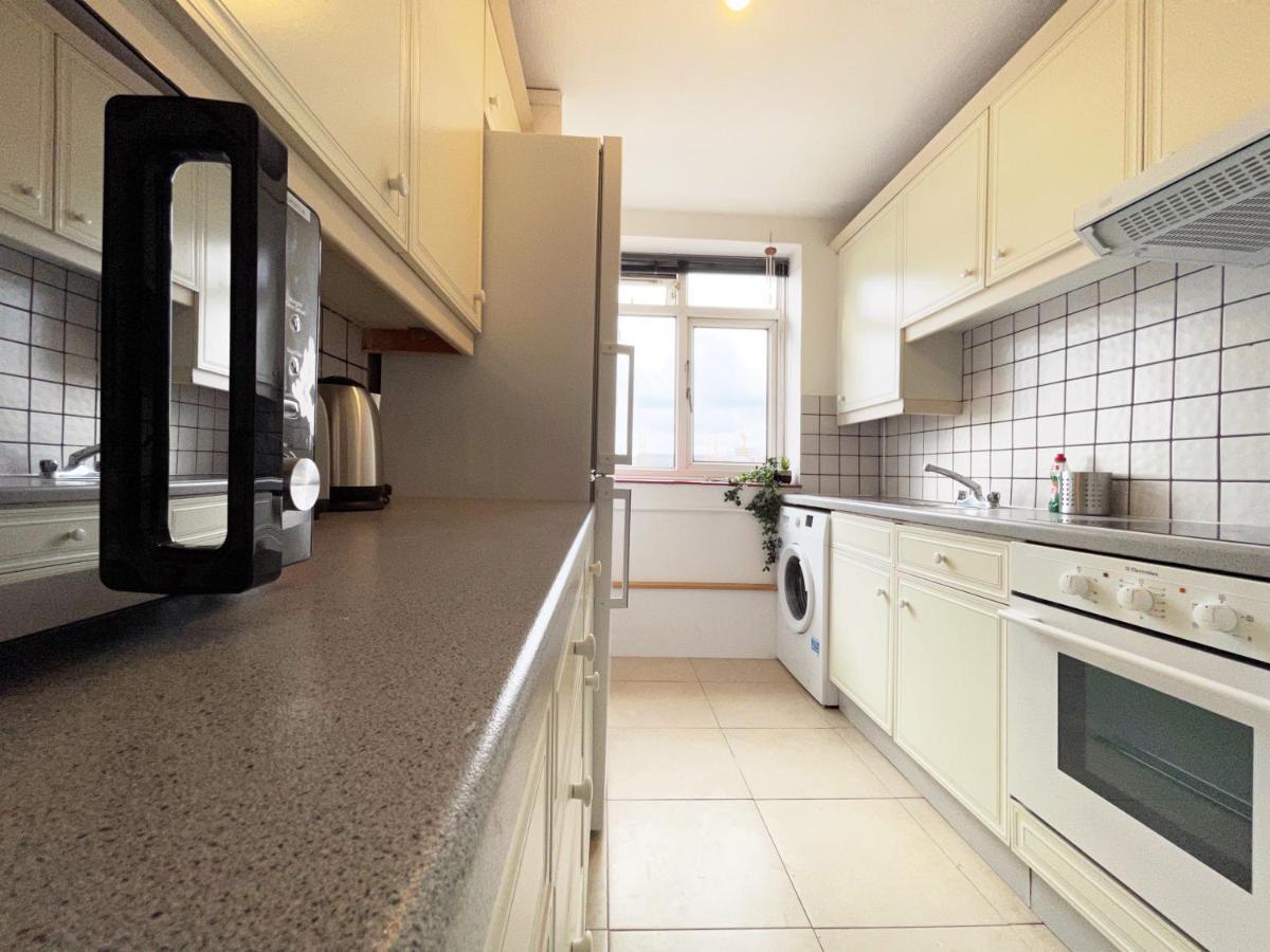 Sophie Place In Vauxhall - 3 Double Beds, 1 Sofa Bed, Spacious Londra Esterno foto