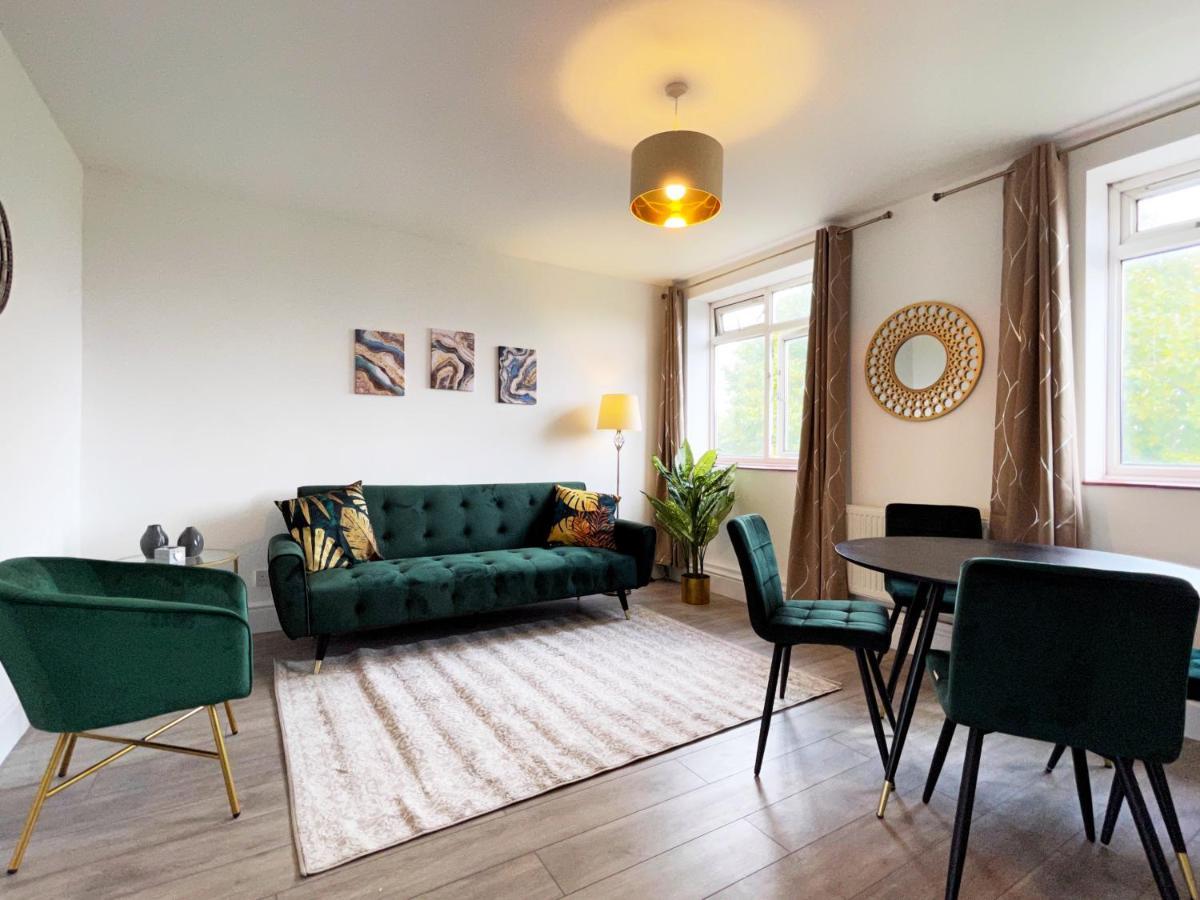 Sophie Place In Vauxhall - 3 Double Beds, 1 Sofa Bed, Spacious Londra Esterno foto