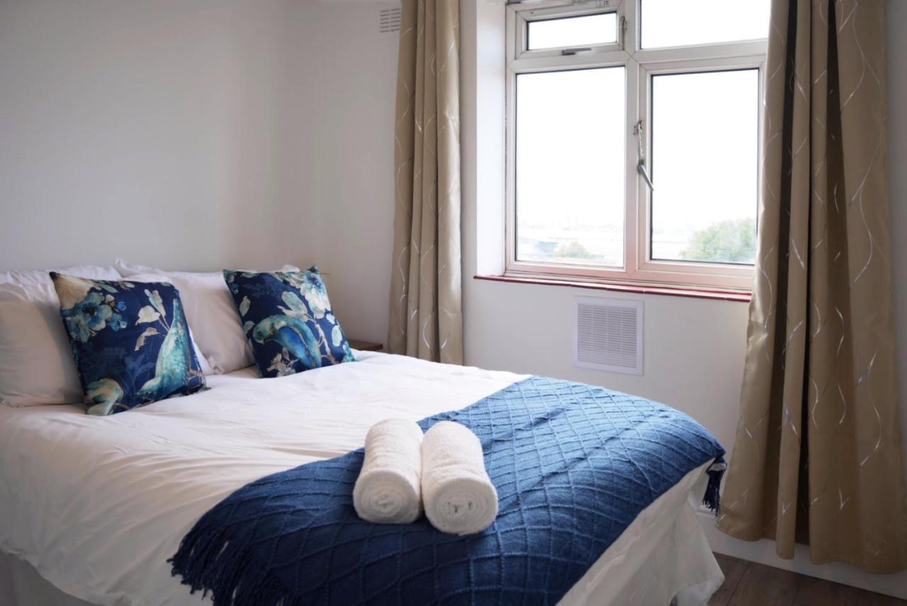Sophie Place In Vauxhall - 3 Double Beds, 1 Sofa Bed, Spacious Londra Esterno foto